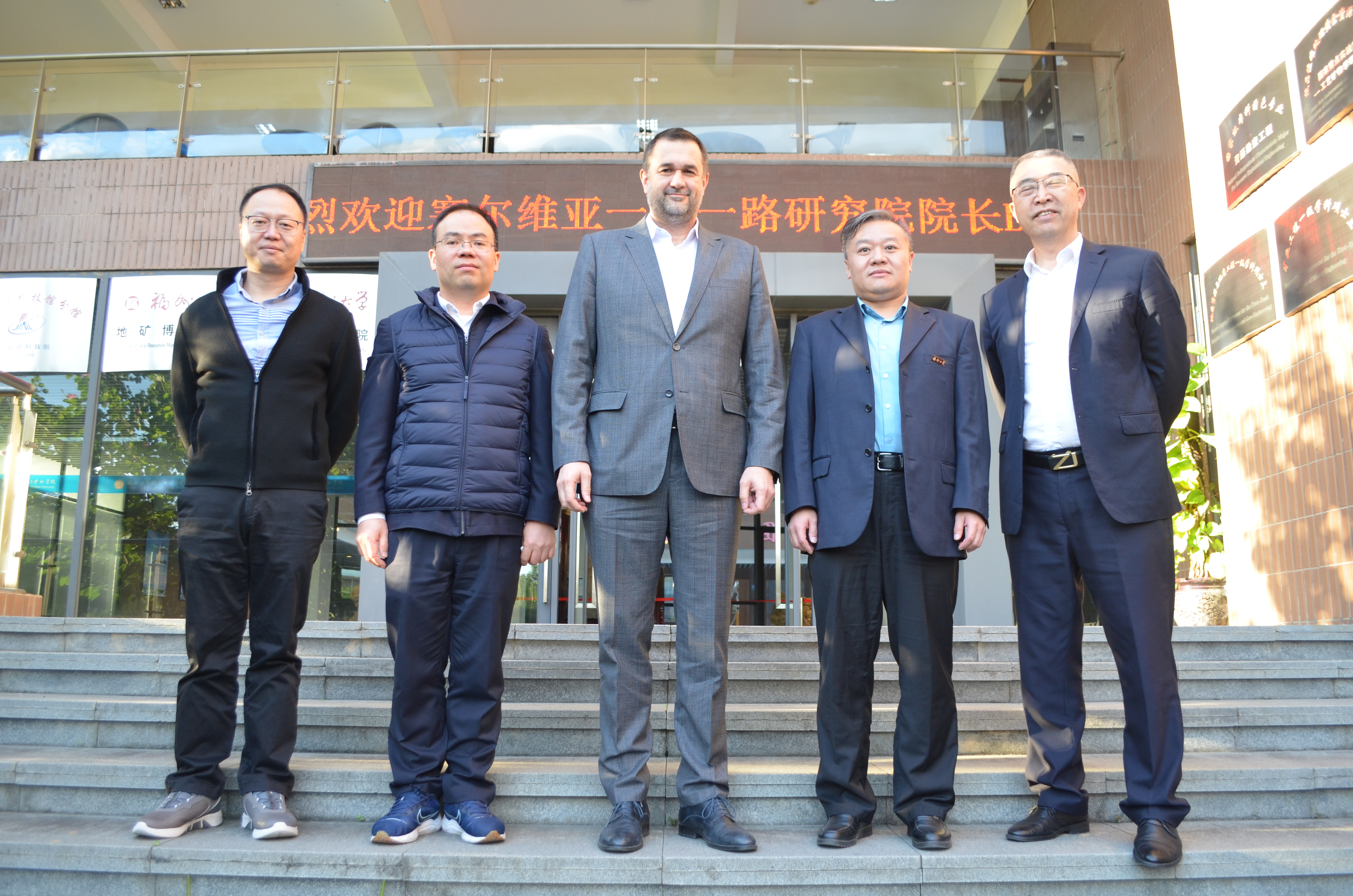 d44c0b9a179fbdec0d1845b95cc4393